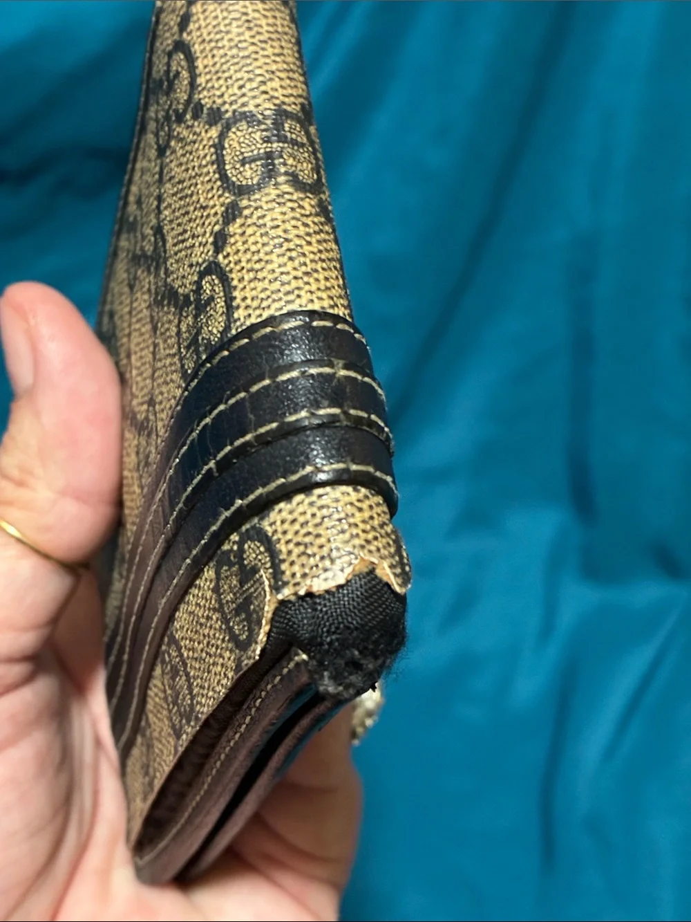 Gucci Vintage Mens Wallet Damaged